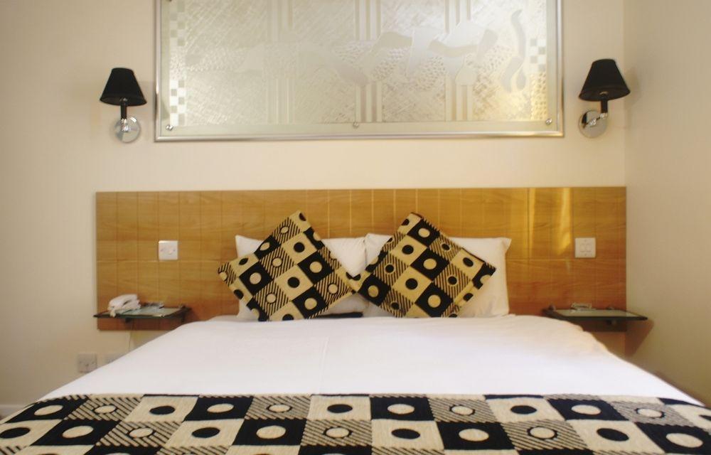 Westpoint Hotel London Exterior photo